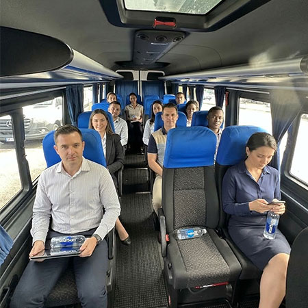 servicio-de-traslados-en-zona-sur-y-caba-transur-viajes-slider-010
