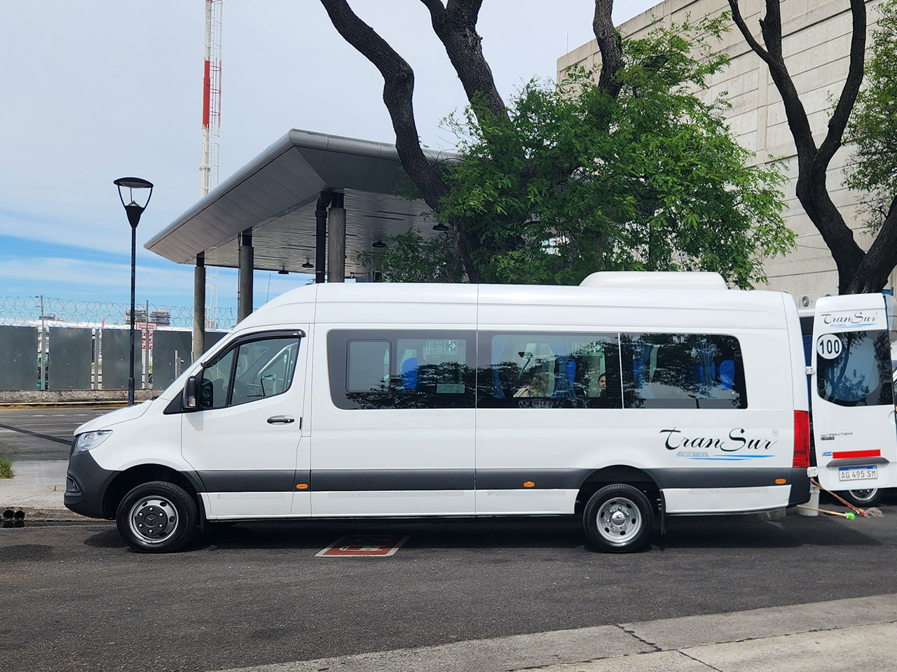 unidades-para-traslados-19-personas-mercedez-benz-sprinter-001