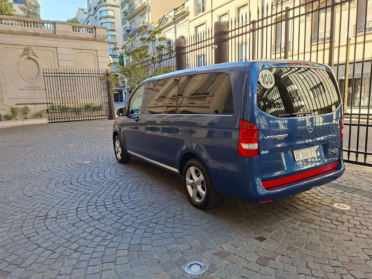 unidades-para-traslados-ejecutivos-mercedez-benz-vito-tourer-001