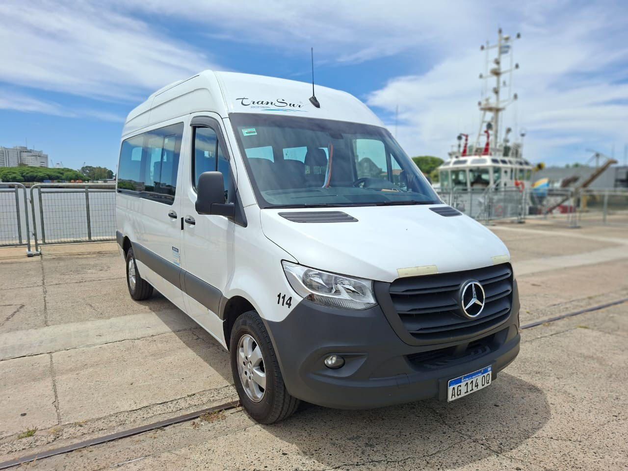 unidades-para-traslados-mercedez-benz-sprinter-000